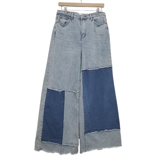 Almost Famous | Extra Wide Leg Patchwork Raw Hem Retro Baggy Jeans - Picture 1 of 10